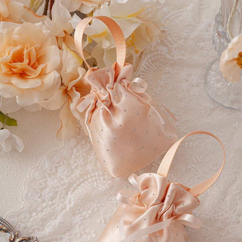 Wedding Supply Wholesale - 50 قطعة من أكياس هدايا الزفاف