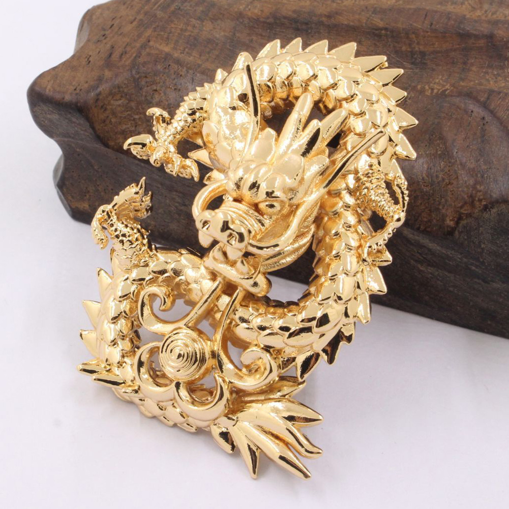 قطعتان من قلادات التنين المصنو - مراجعة Wedding Supply Decor وسعره