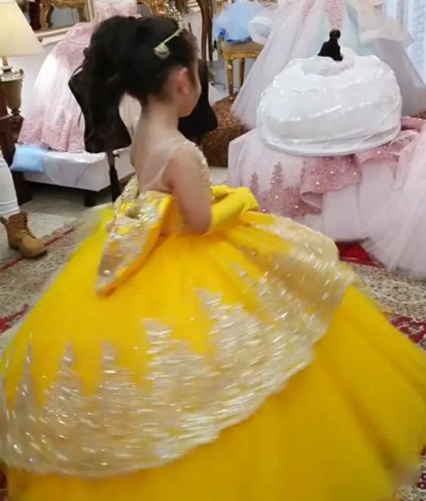 فستان فتاة الزهور الرائع عالي  - مراجعة Bridal Sash Ribbon وسعره