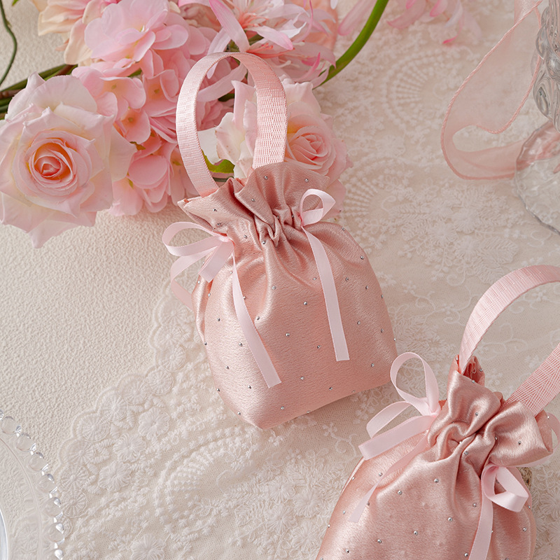 50 قطعة من أكياس هدايا الزفاف  - مراجعة Wedding Supply Wholesale وسعره